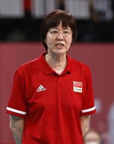 当下女排打, 优秀, 李盈莹接棒