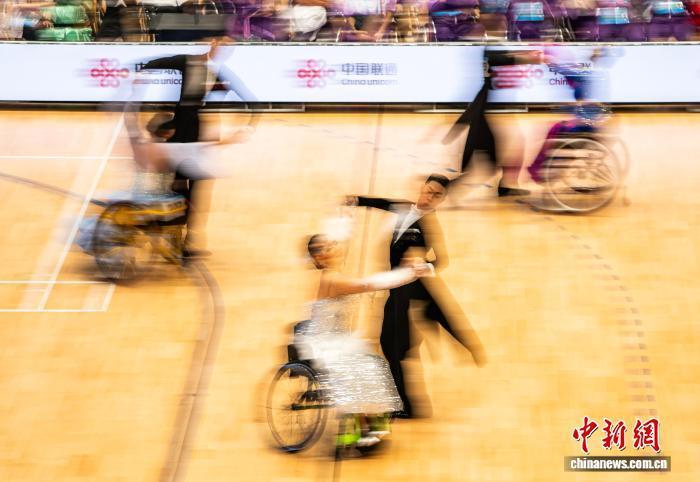 img, 图为双轮椅, bt img, 图为双轮椅, bt